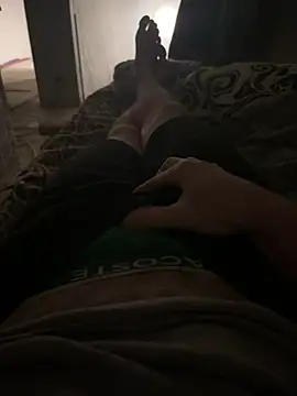 red red00 online show from November 14, 2025, 3:59 pm