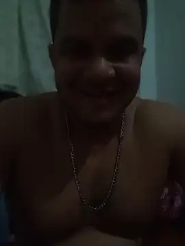 Snapshot of Lucho0886 chatting on June 15, 2026, 12:55 am Lucho0886 online show from June 15, 2026, 12:55 am