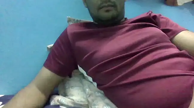 NiceBoy9099 online show from December 26, 2024, 10:48 am