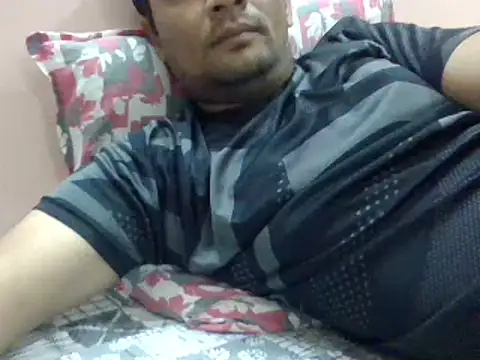 NiceBoy9099 online show from January 3, 2025, 1:02 pm