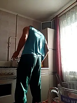 Pineapple04 online show from September 27, 2025, 5:13 am