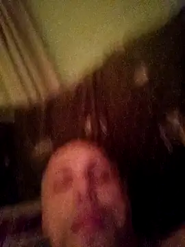 Pineapple04 online show from December 3, 2025, 4:02 am