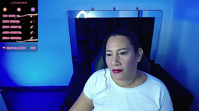 sussy lee  online show from March 12, 2025, 11:54 am