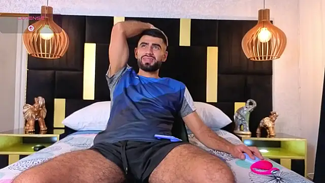 Ethan  Walker online show from September 10, 2025, 7:02 pm