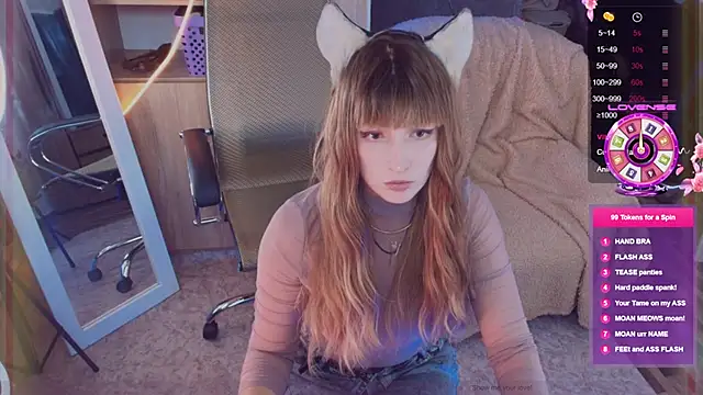 Snapshot of Toxic_Ellies chatting on September 13, 2025, 2:39 pm Toxic Ellies online show from September 13, 2025, 2:39 pm