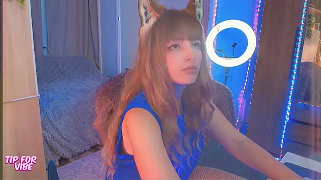 Snapshot of Toxic_Ellies chatting on September 23, 2025, 3:52 pm Toxic Ellies online show from September 23, 2025, 3:52 pm