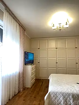 Dina0908 online show from September 18, 2025, 9:56 am