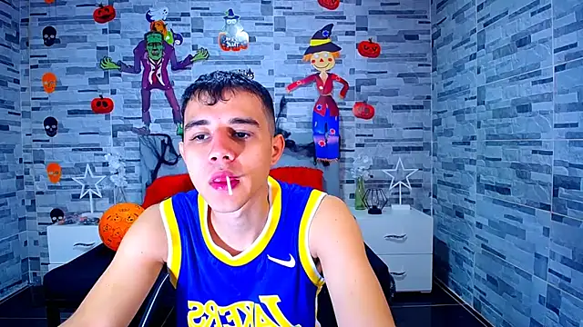 ADAM HOT online show from October 12, 2025, 10:33 pm