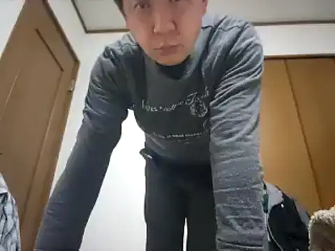 07YUKIO online show from March 9, 2025, 1:48 pm