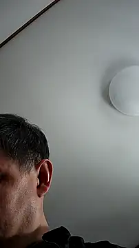 07YUKIO online show from April 16, 2026, 11:07 pm