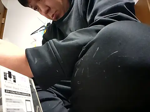 07YUKIO online show from March 31, 2026, 5:04 pm