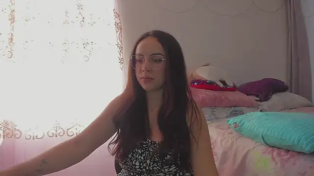 HARLEYNAPIER online show from March 12, 2026, 9:52 pm