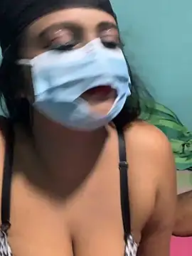 Snapshot of Shaky1998sl chatting on January 14, 2025, 4:50 pm Shaky1998sl online show from January 14, 2025, 4:50 pm