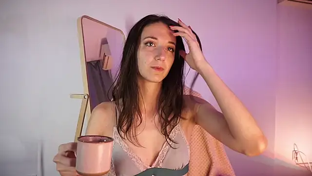 Ketty Belly online show from September 23, 2025, 6:09 am