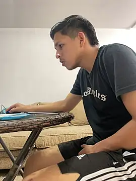 Dani202017 online show from February 25, 2025, 10:31 pm