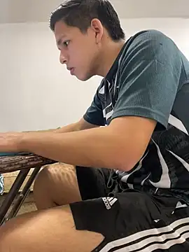 Dani202017 online show from December 10, 2024, 3:51 am