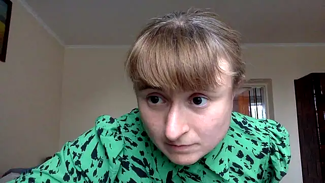 Snapshot of KlavdiaPetrivna chatting on June 10, 2026, 5:47 pm KlavdiaPetrivna online show from June 10, 2026, 5:47 pm