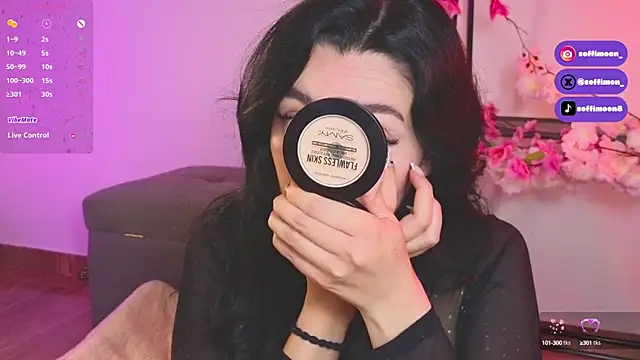 Soffimoon  online show from September 11, 2025, 2:22 am