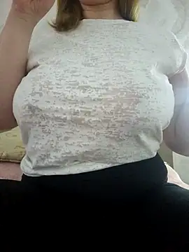  tasechka  online show from December 22, 2024, 1:33 pm