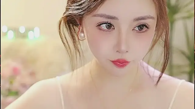 Snapshot of Qiaoqiao_ chatting on March 3, 2026, 2:13 pm Qiaoqiao online show from March 3, 2026, 2:13 pm