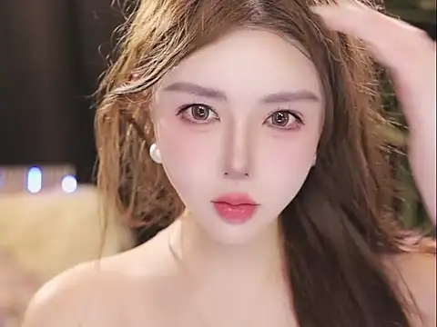 Snapshot of Qiaoqiao_ chatting on July 13, 2026, 4:28 pm Qiaoqiao online show from July 13, 2026, 4:28 pm