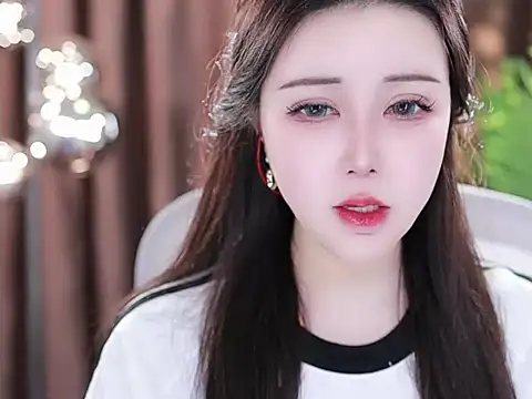 Qiaoqiao  online show from March 7, 2025, 8:02 am