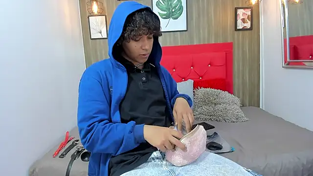 Snapshot of axel_ps chatting on March 11, 2025, 8:31 pm axel ps online show from March 11, 2025, 8:31 pm