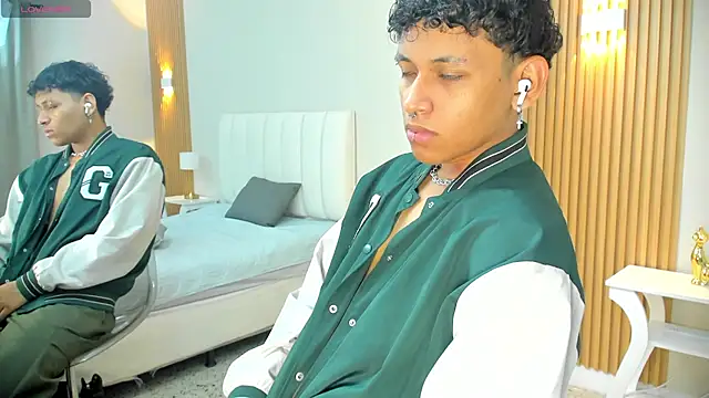 Snapshot of axel_ps chatting on September 16, 2025, 3:29 am axel ps online show from September 16, 2025, 3:29 am