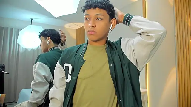 Snapshot of axel_ps chatting on September 26, 2025, 3:13 am axel ps online show from September 26, 2025, 3:13 am