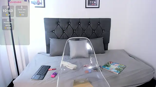 Snapshot of axel_ps chatting on November 14, 2025, 8:34 pm axel ps online show from November 14, 2025, 8:34 pm