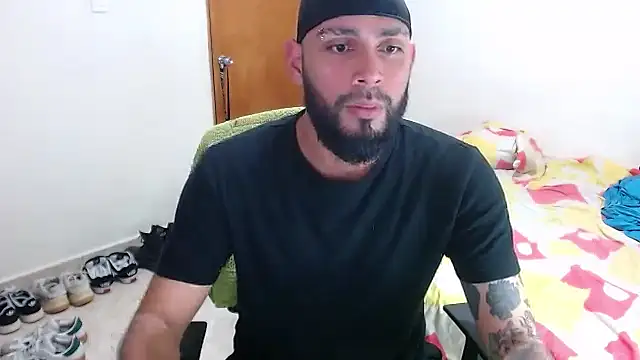 Snapshot of samir_music chatting on October 1, 2025, 11:08 pm samir music online show from October 1, 2025, 11:08 pm