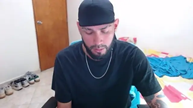 Snapshot of samir_music chatting on October 15, 2025, 3:27 am samir music online show from October 15, 2025, 3:27 am