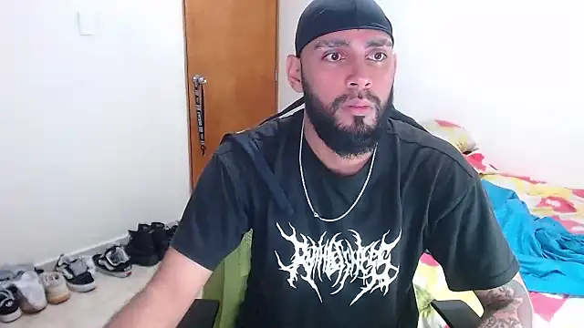 Snapshot of samir_music chatting on October 6, 2025, 11:38 pm samir music online show from October 6, 2025, 11:38 pm