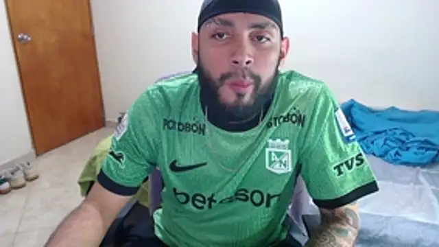 Snapshot of samir_music chatting on October 30, 2025, 2:54 am samir music online show from October 30, 2025, 2:54 am