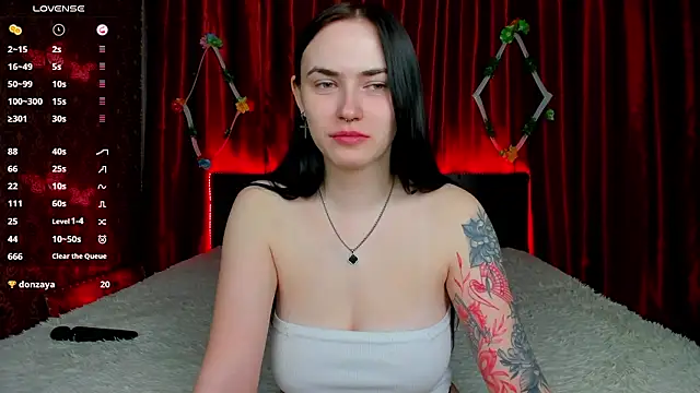 Witch Lady online show from March 12, 2026, 7:12 am