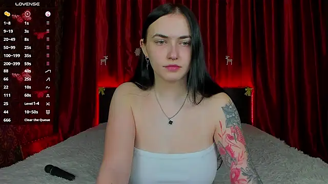 Witch Lady online show from December 4, 2025, 7:18 am