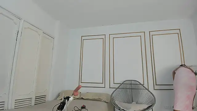 flavia cruz online show from September 11, 2025, 7:25 pm