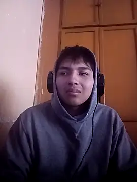 LoganFinds online show from November 23, 2025, 1:54 pm