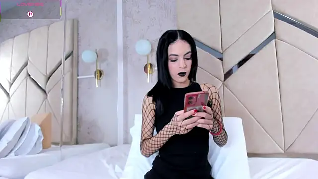 LilitRobins online show from October 2, 2025, 10:02 pm