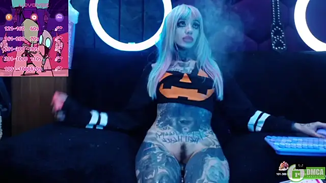 Snapshot of TyphoidMary chatting on November 30, 2025, 10:49 am TyphoidMary online show from November 30, 2025, 10:49 am