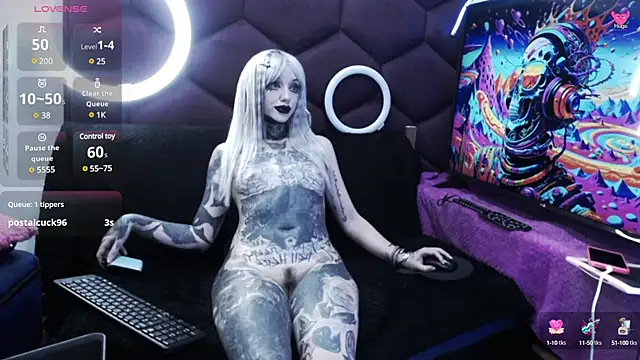 Snapshot of TyphoidMary chatting on February 4, 2025, 11:59 pm TyphoidMary online show from February 4, 2025, 11:59 pm