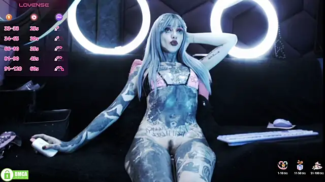 Snapshot of TyphoidMary chatting on October 30, 2025, 3:09 pm TyphoidMary online show from October 30, 2025, 3:09 pm