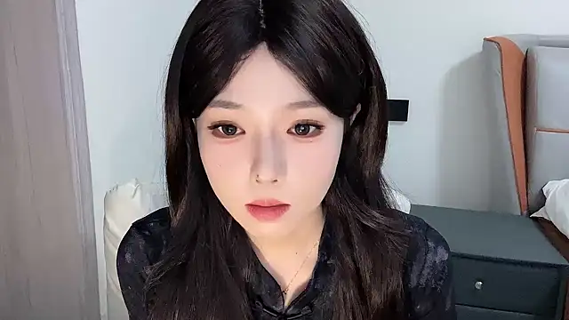 Q-ing online show from February 15, 2025, 4:56 pm