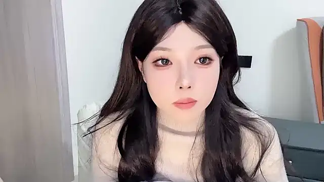 Q-ing online show from February 13, 2025, 1:37 pm