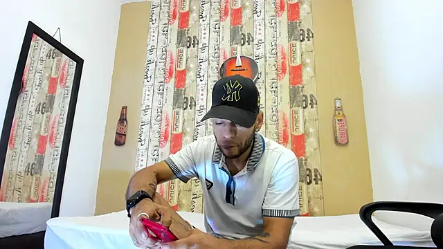 Andrey u92 online show from March 21, 2025, 10:50 pm