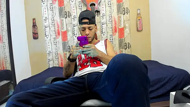 Andrey u92 online show from March 23, 2025, 4:38 am