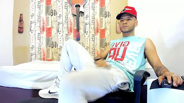 Andrey u92 online show from March 16, 2025, 10:31 pm