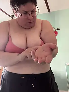 ggf1993 online show from January 29, 2025, 6:50 pm