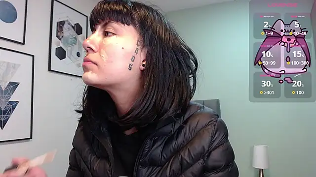 amy adams1 online show from December 2, 2025, 4:25 am