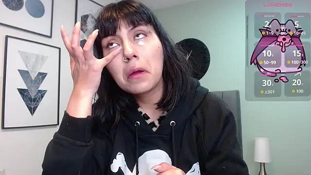 amy adams1 online show from November 14, 2025, 5:00 am